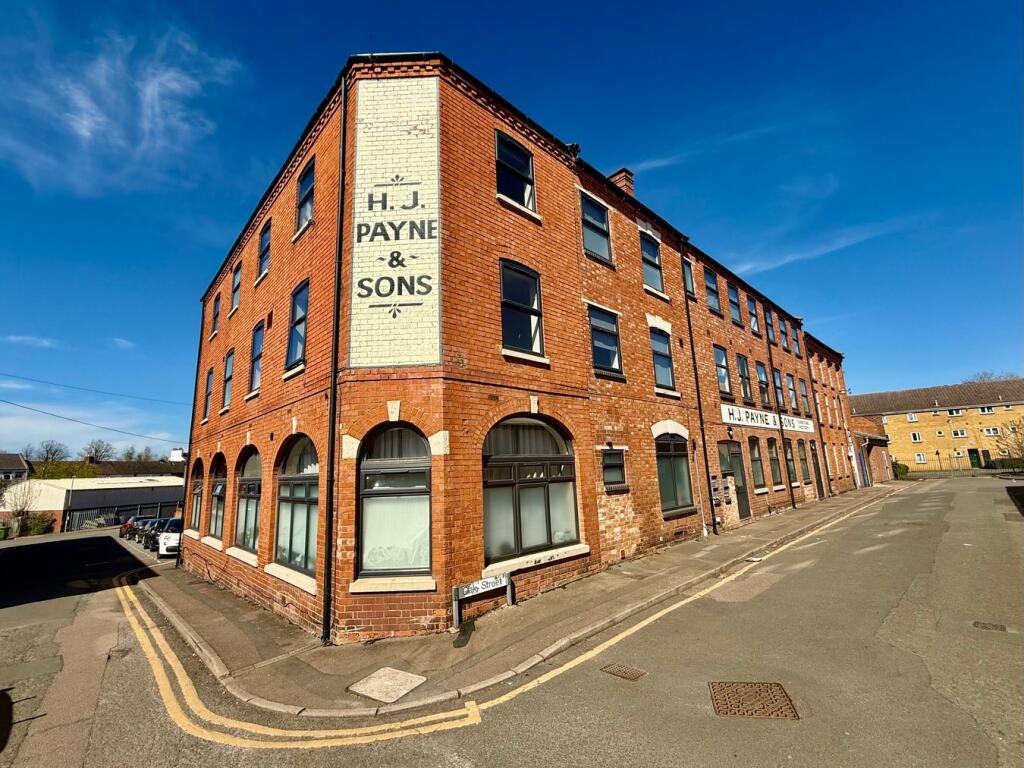 Main image of property: Oak Street, Northampton, NN1