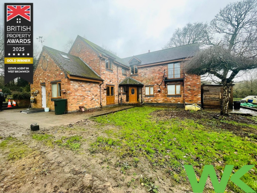 Main image of property: Park Lane, Handsworth, Birmingham, B20