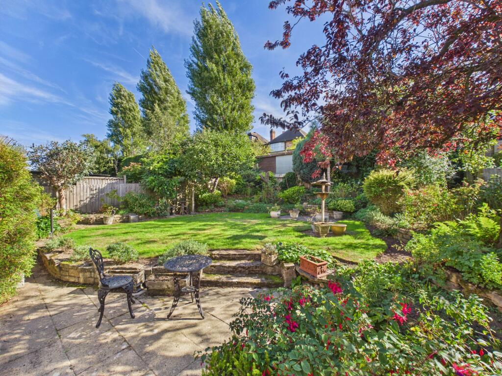 House in Gedling, Nottinghamshire - View 4
