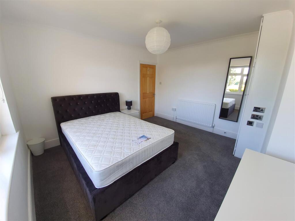 House in Bristol - More
