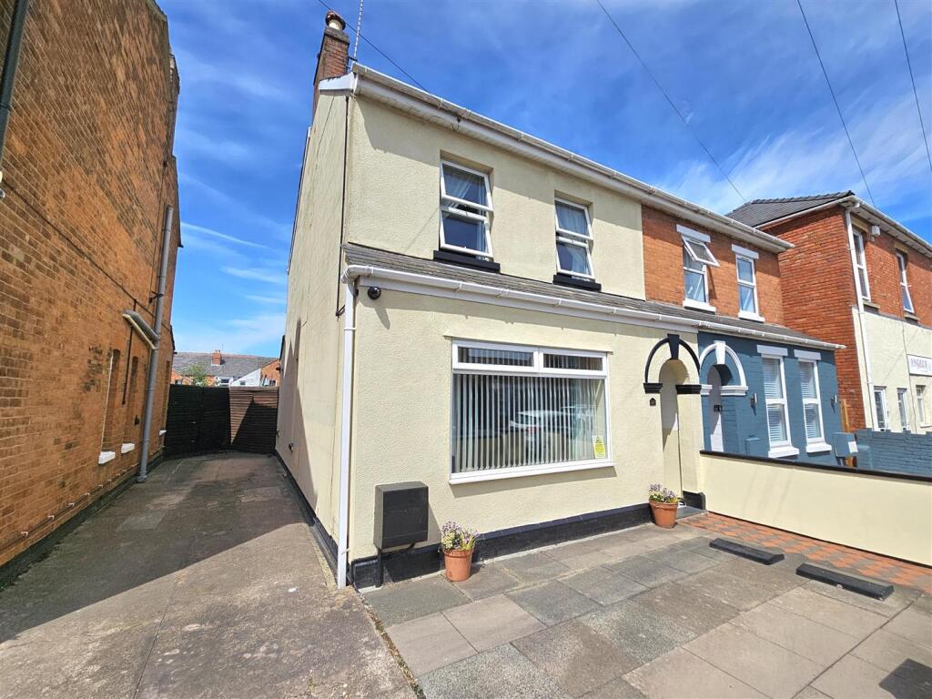 Main image of property: Calton Road, Gloucester