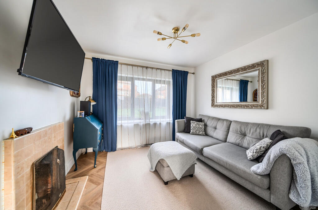 House in Wincanton - More