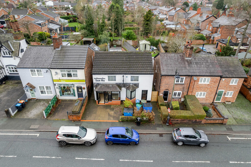 5-bed detached on London Road, Davenham, Northwich, £700,000