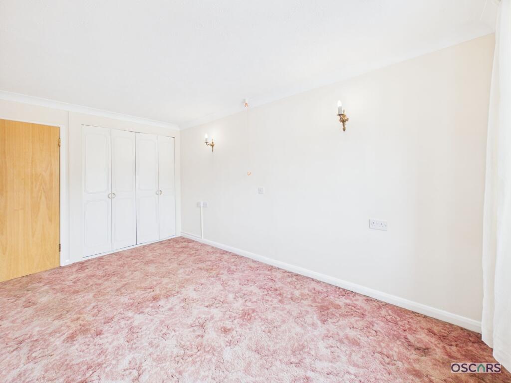 Apartment in Hull - More