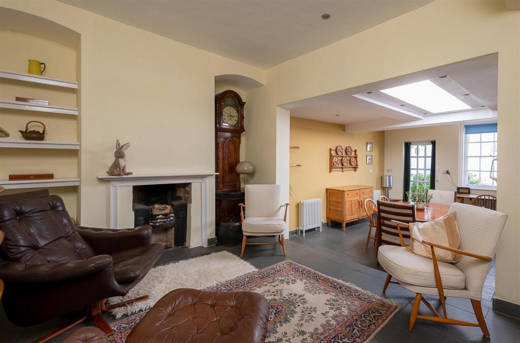 Tower Place, York, YO1 9RZ - View 2