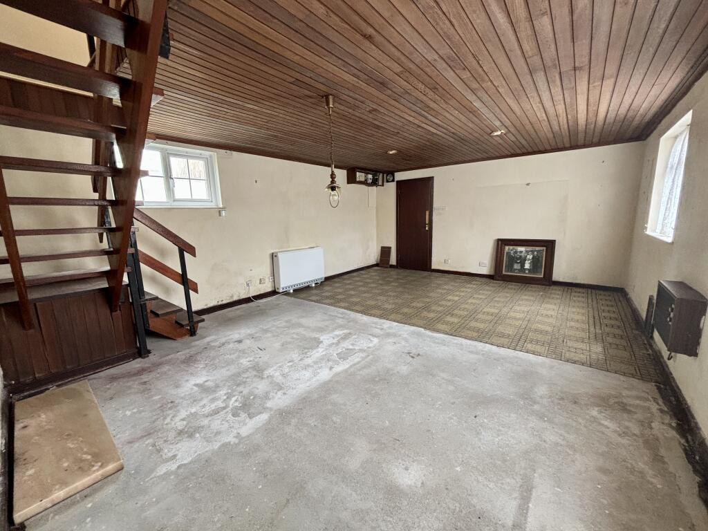 47 Fore Street, St. Dennis, Cornwall PL26 8AB photo 3