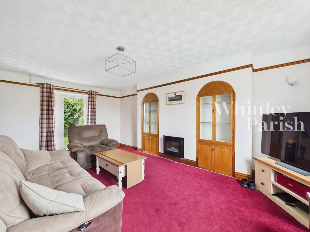 House in Ipswich - View 3