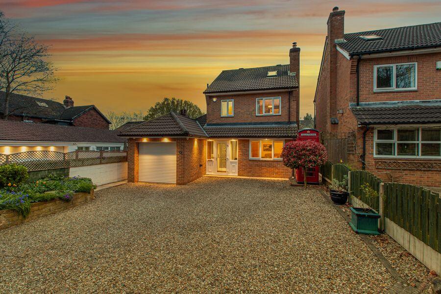 Main image of property: Gledhow Lane, Chapel Allerton, LS7 