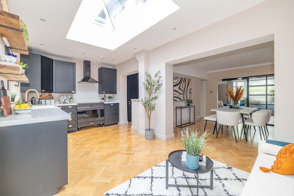 House in Canterbury, Barton Estate, St. Martin's - View 5