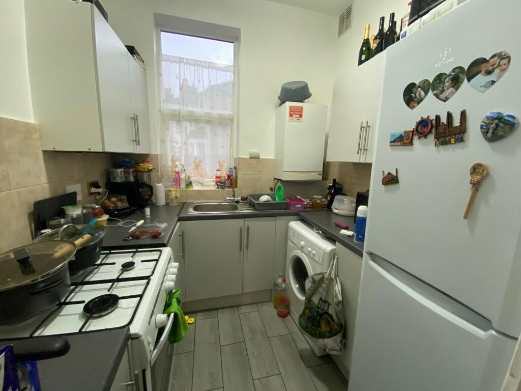98, Ripple Road, Barking IG11 7RW photo 4
