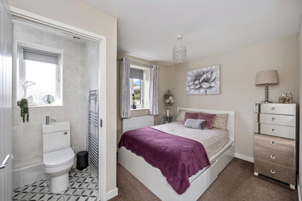 House in Brighton - View 5
