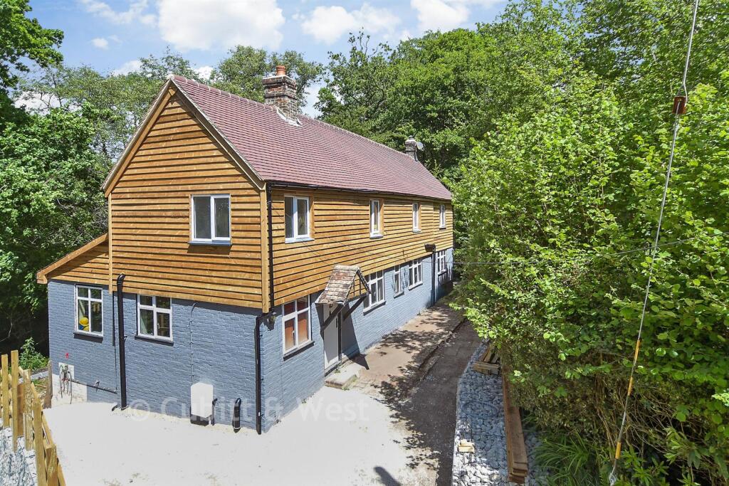 Main image of property: Chillies Lane, High Hurstwood, Uckfield, East Sussex