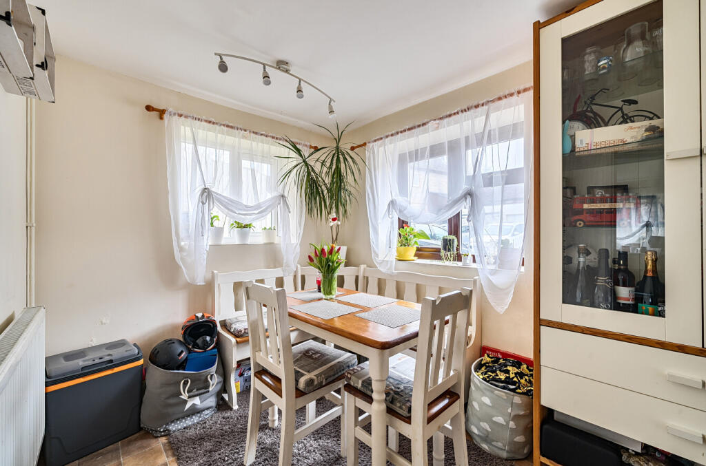 House in Warminster, Wiltshire - More
