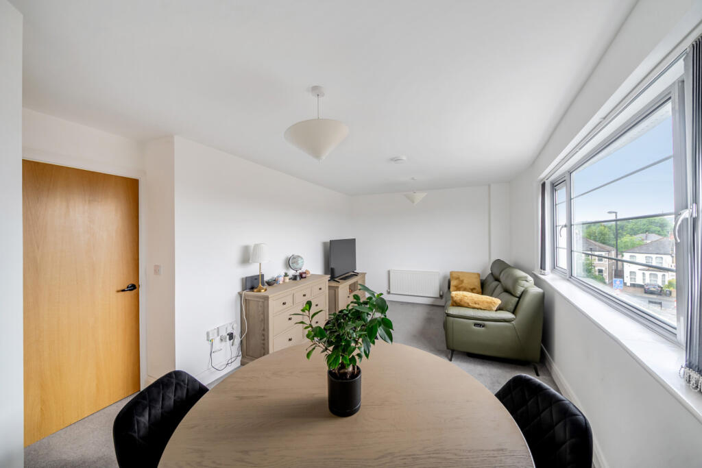Apartment in London - View 2