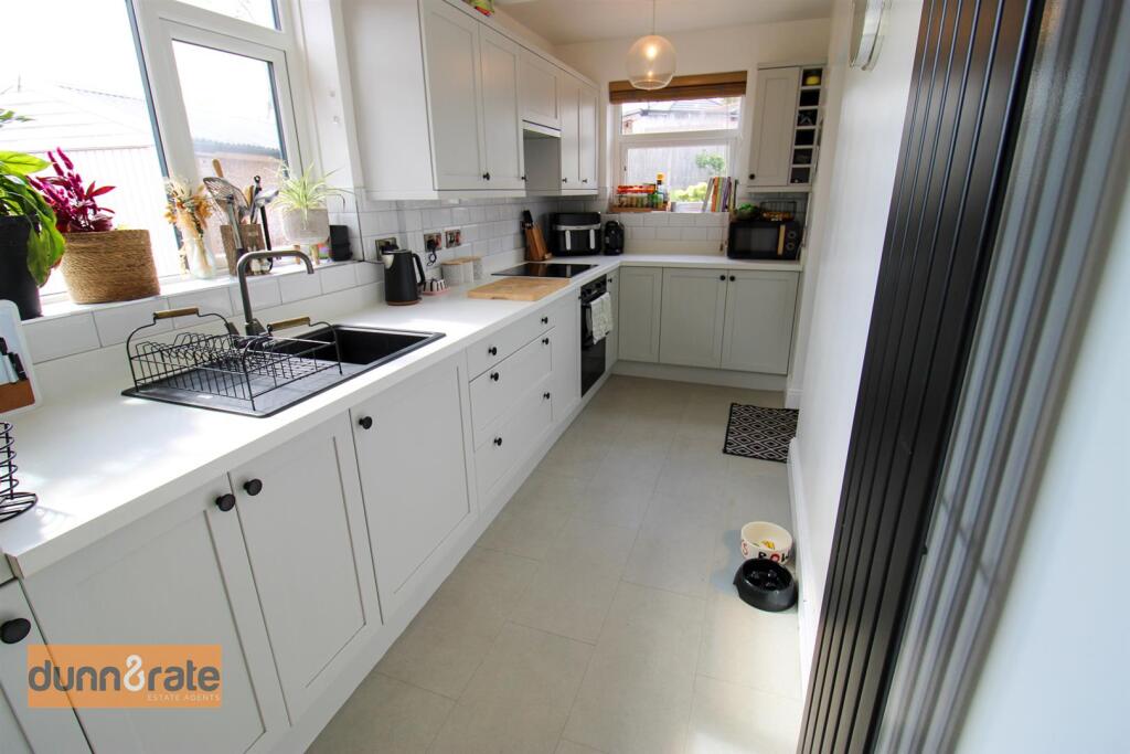 House in Stoke-on-Trent - More
