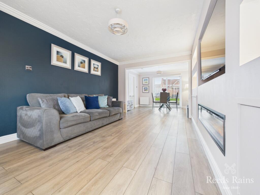 Carwardine Close, Newton Aycliffe, Durham, DL5 photo 4