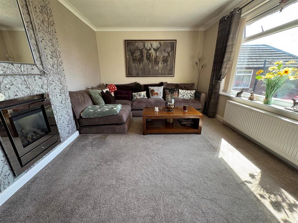 Additional image 13 of Fleet Lane, Queensbury, Bradford