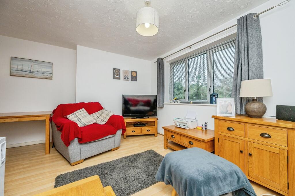 Wain Green, Long Meadow, Worcester - View 3