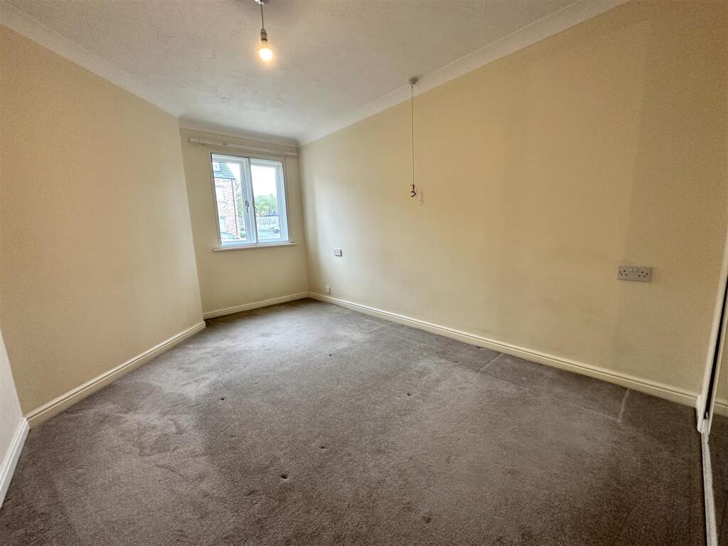 Apartment in Darlington - View 4