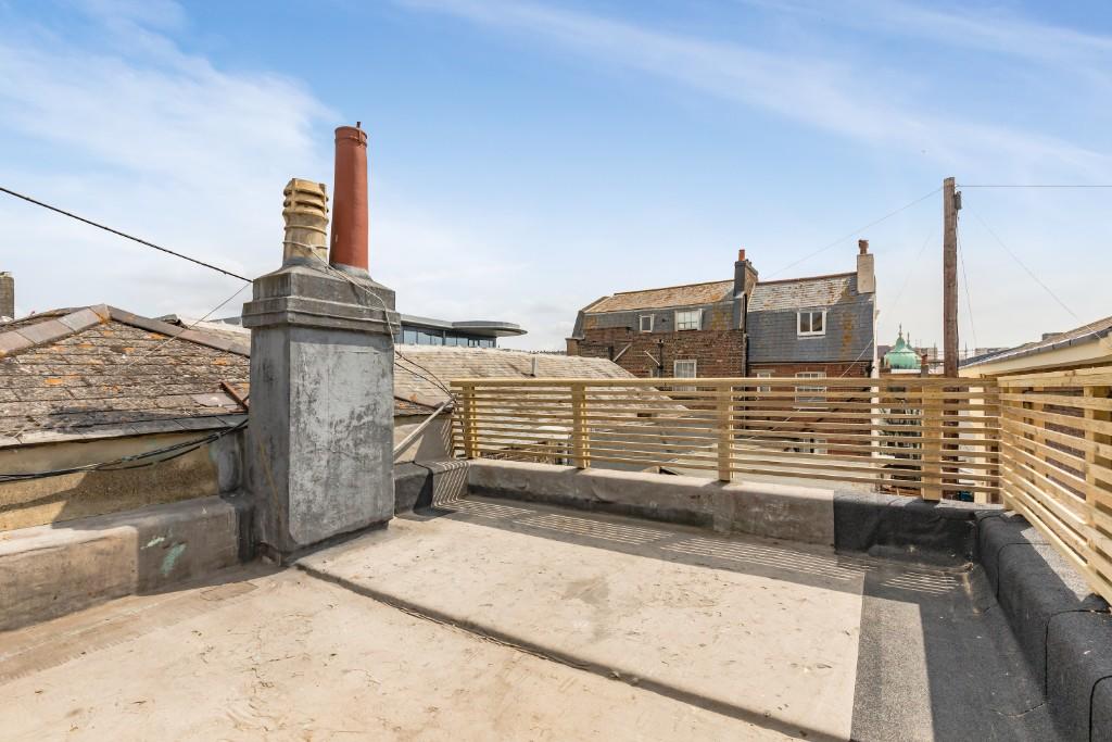 Apartment in Brighton - View 5