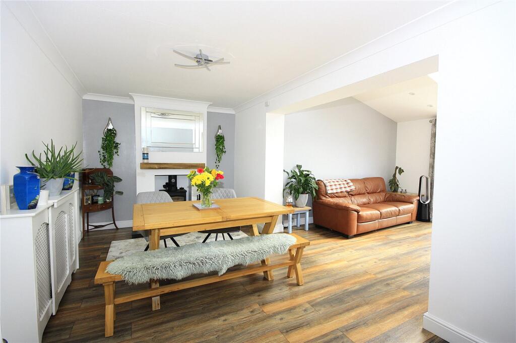 House in Havant, West Leigh - View 4