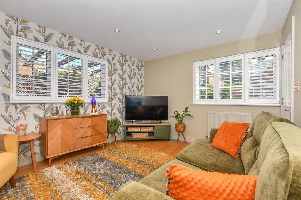 House in Tonbridge - View 4