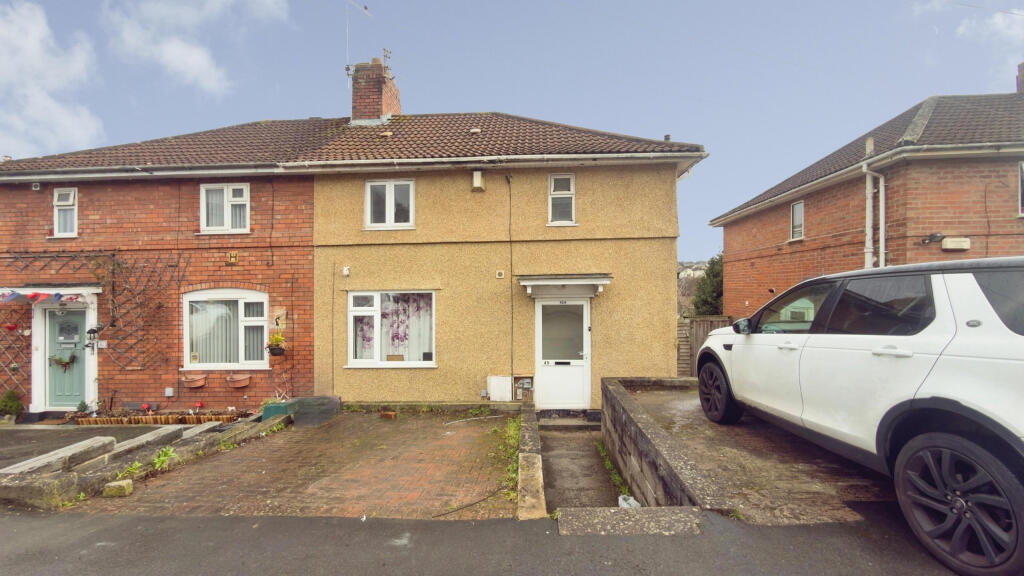 Main image of property: Ponsford Road, Knowle, Bristol, BS4 2UT