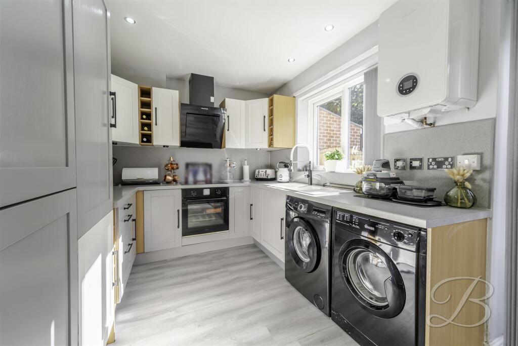 House in Nottingham, Highbury Vale - More