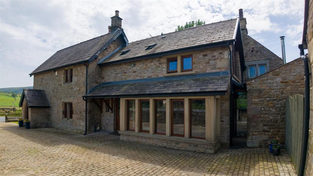 Main image of property: Quernmore, Lancaster