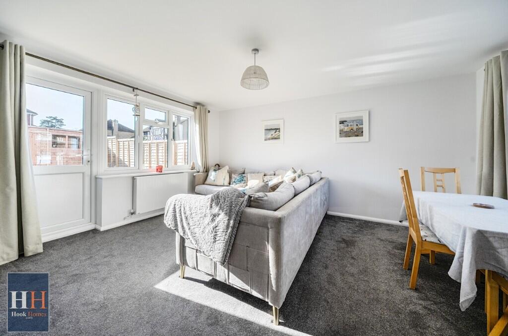 Beechcrest View, Hook, Hampshire, RG27 - View 5