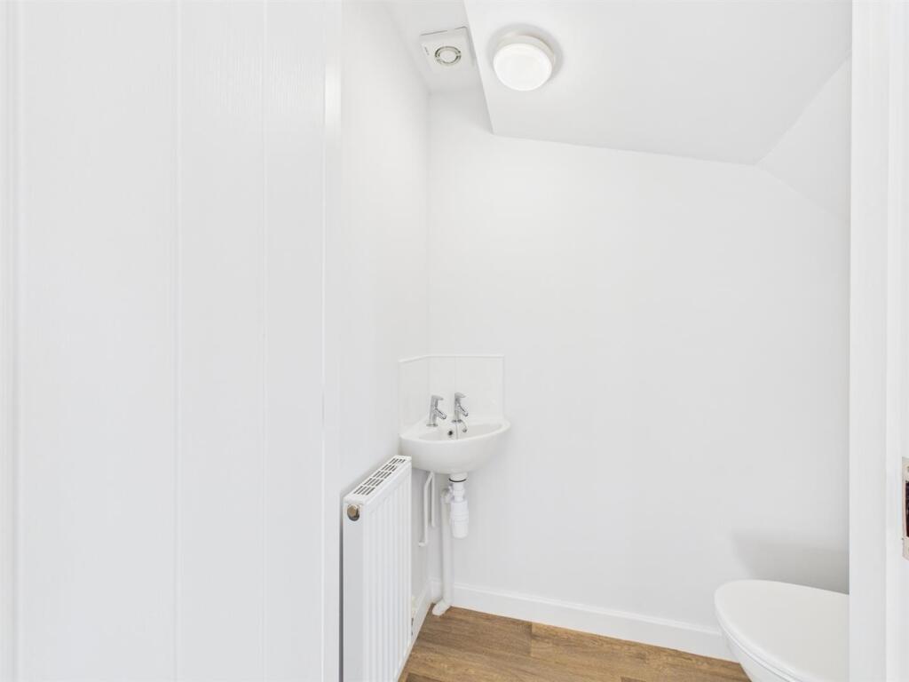 House in Arddleen, Llandrinio - View 6