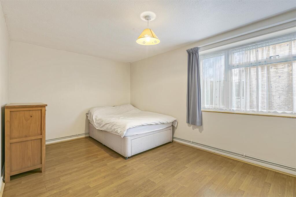 Anglesea Road, Kingston Upon Thames - View 3