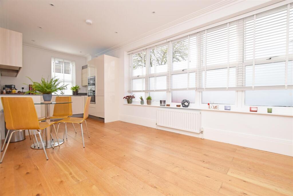 Main image of property: Mount Mews, Hampton