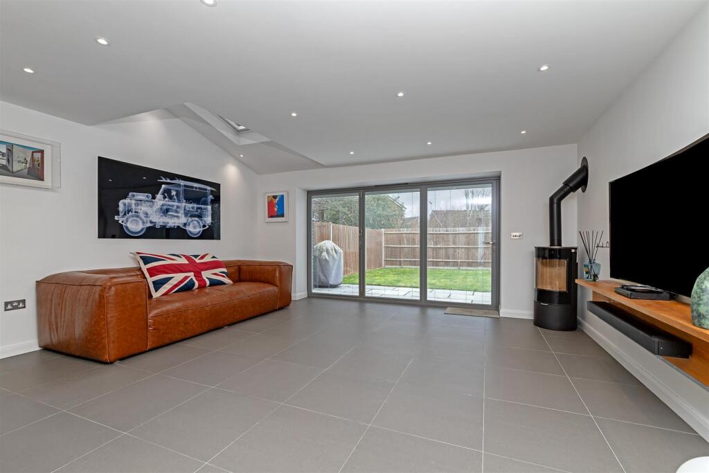 Additional image 4 of Gladeside, St. Albans