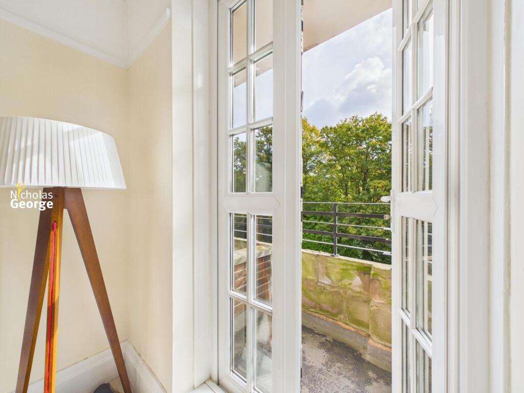 Apartment in Birmingham, Moseley - View 5