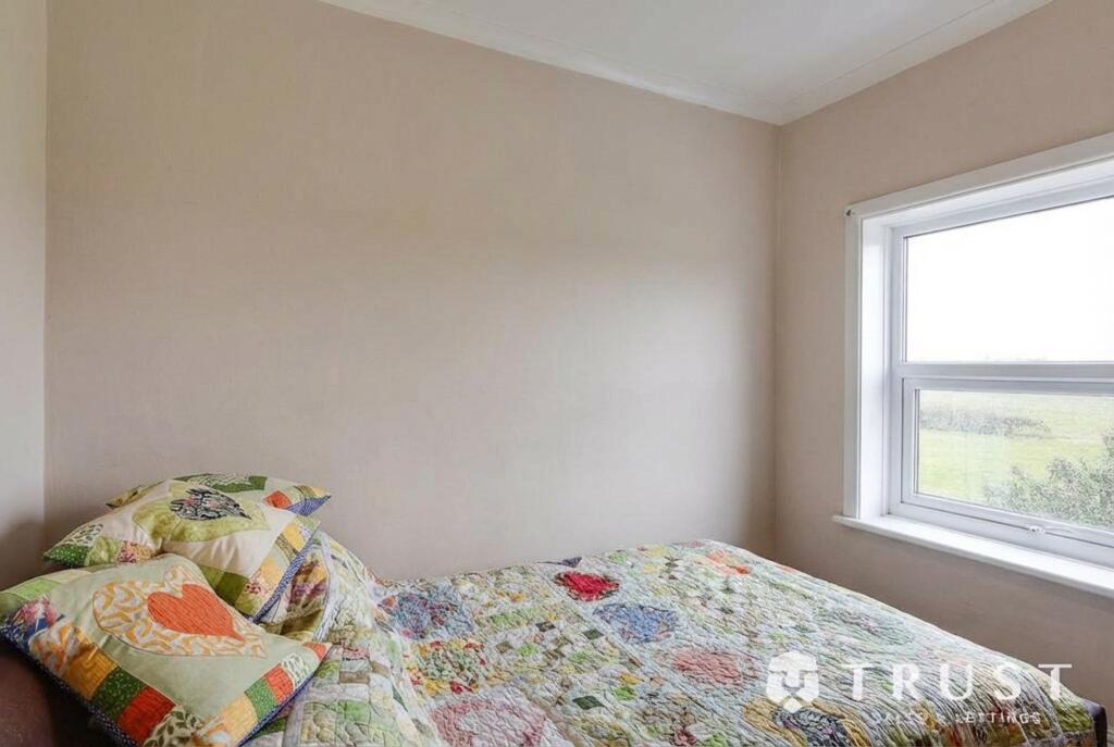 Additional image 24 of Whitehall Road, Drighlington, BD11