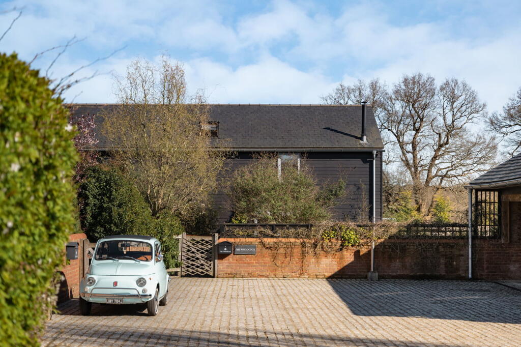 Main image of property: Ivy House Lane, Berkhamsted, Hertfordshire HP4