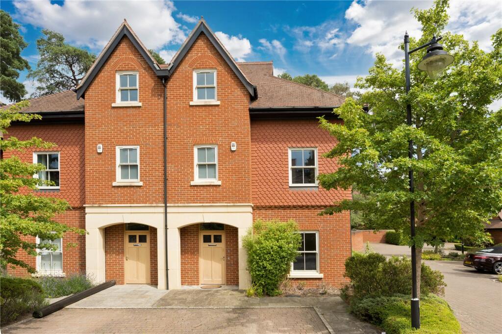 Main image of property: Queensbury Gardens, Ascot, Berkshire, SL5