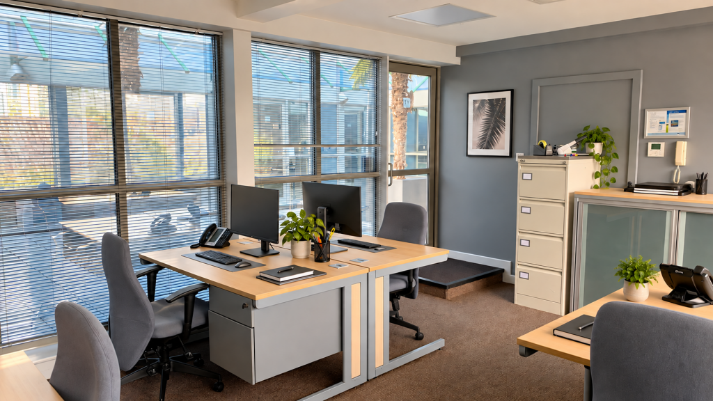 5 Person Office
