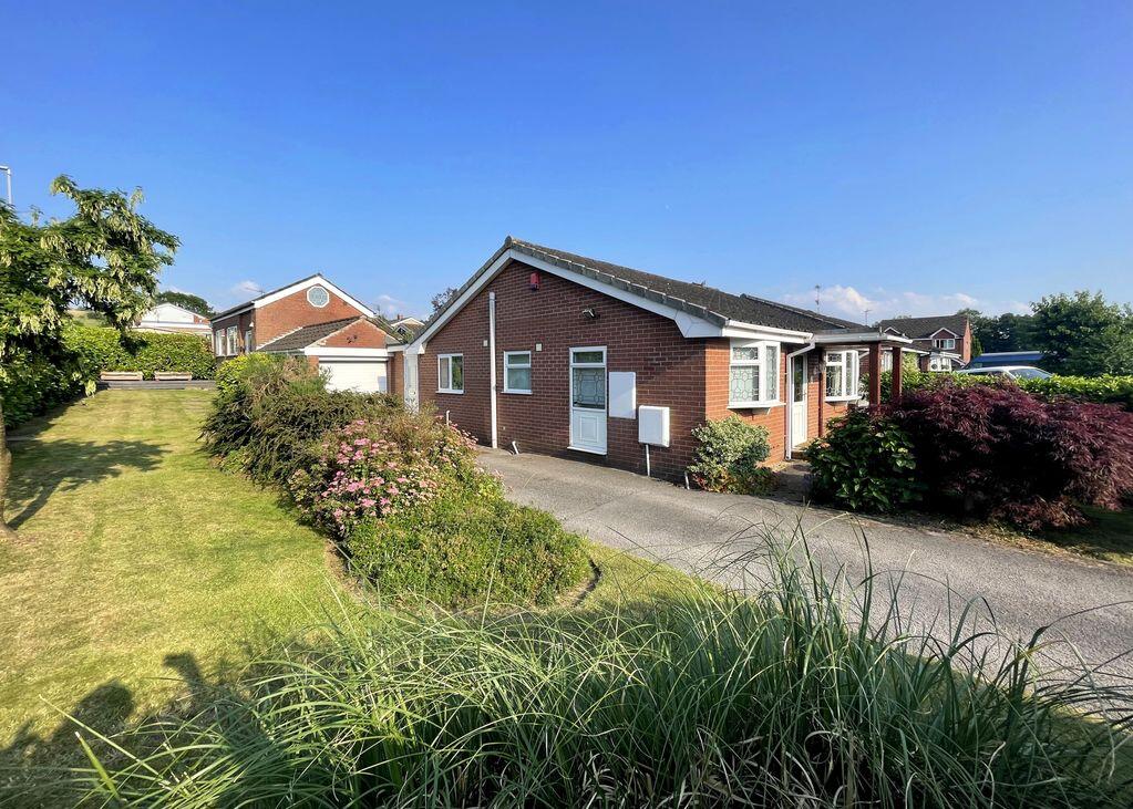 Derwent Drive, Biddulph photo 4