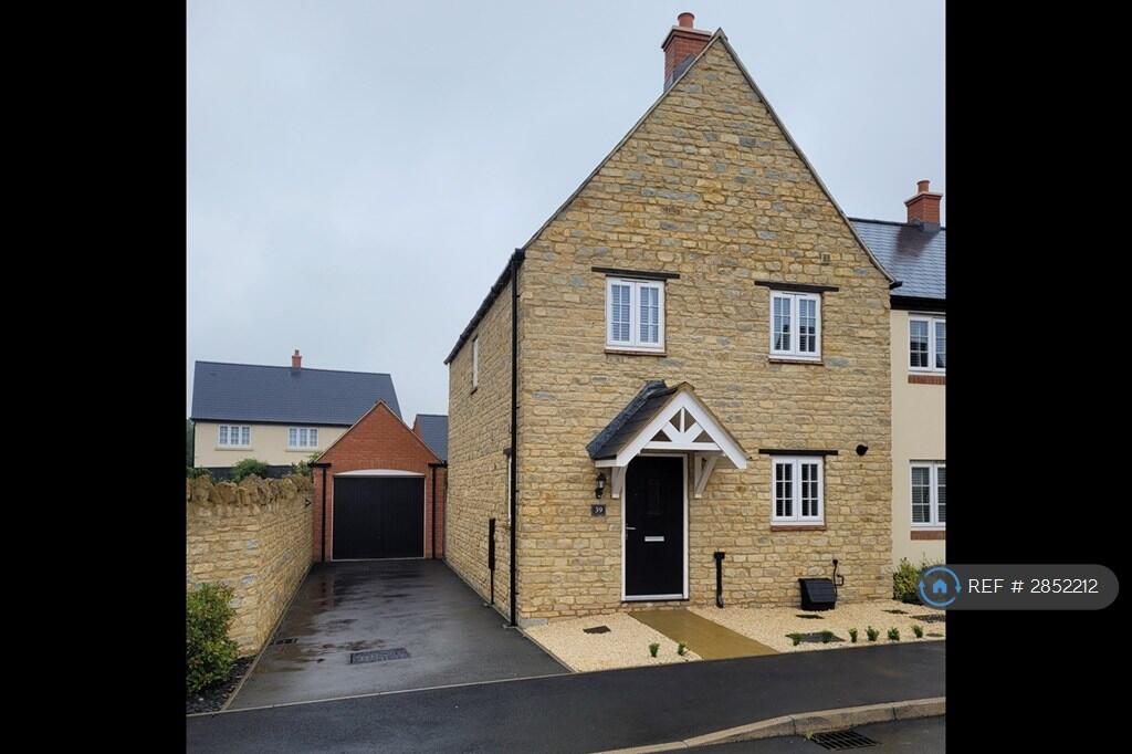 Main image of property: Catch Yard Road, Silverstone, NN12