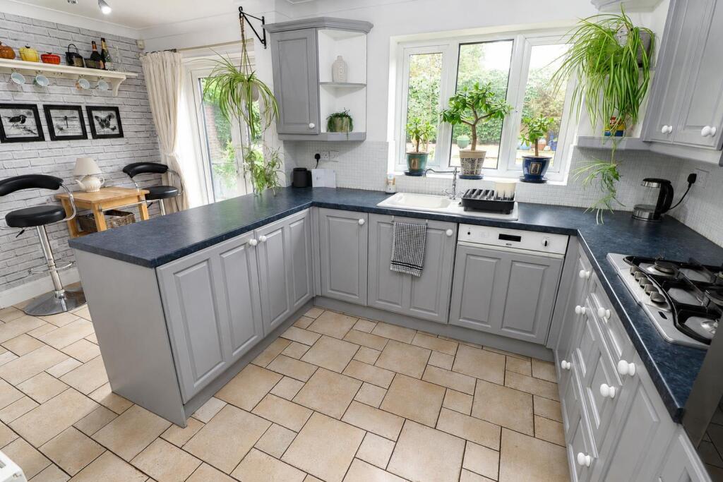 House in Northampton - More
