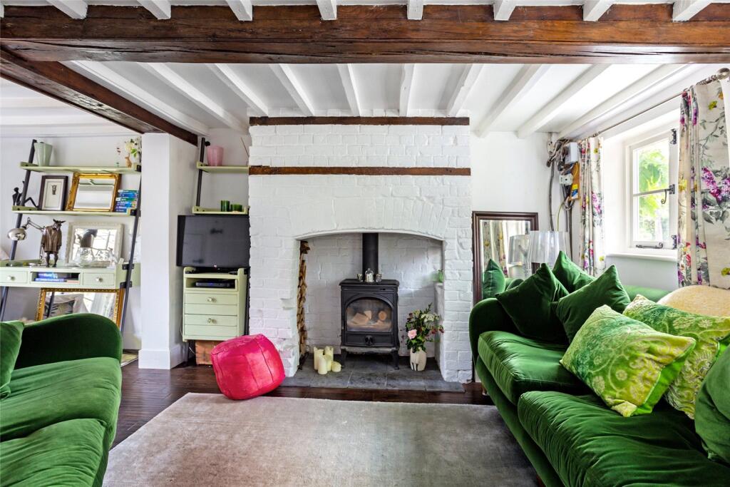 House in Basingstoke and Deane, Little Basing, Riverdene - More
