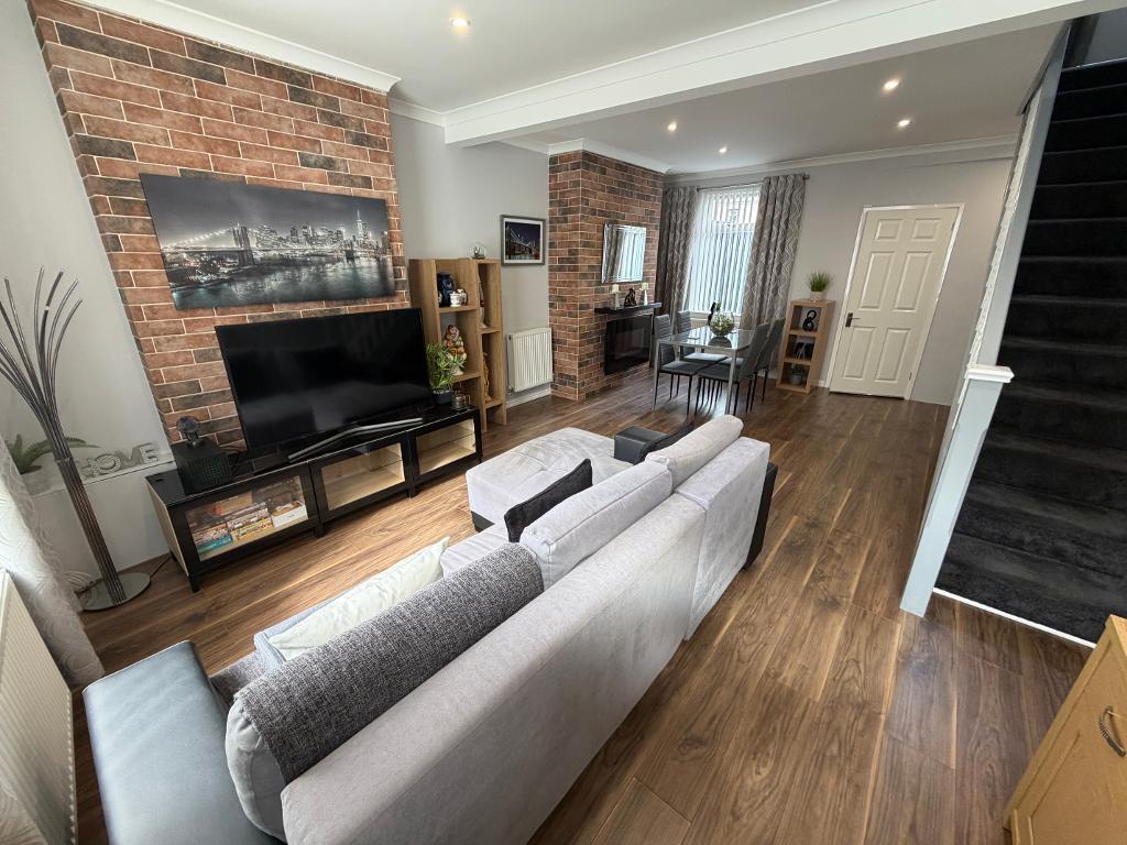 House in Newport, Abertillery - View 4