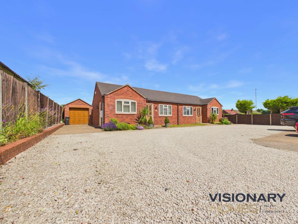 House in Walsall - More