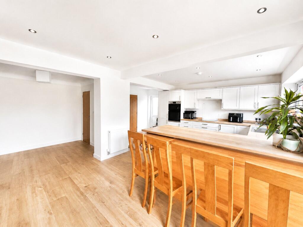 Barcombe Road, Heswall, Wirral, CH60 photo 4