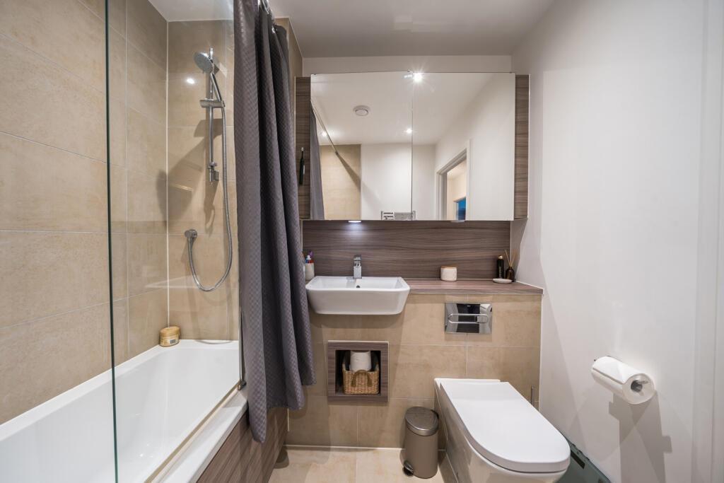 Apartment in Sheffield, Kelham Island Community, Neepsend - View 6