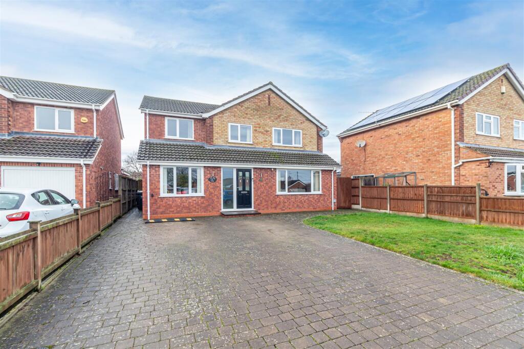 Main image of property: Oakfield Road, Malvern