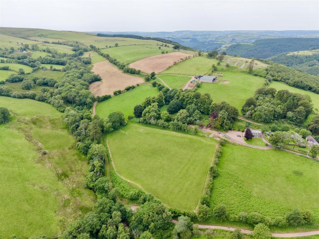 Llywel, Brecon