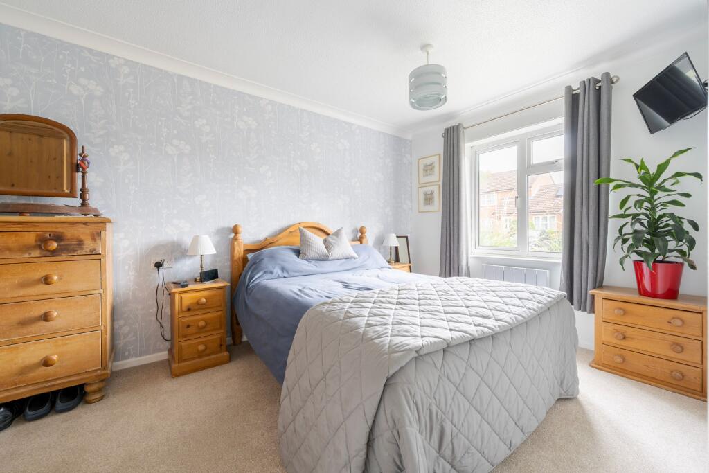 House in Ipswich - View 3